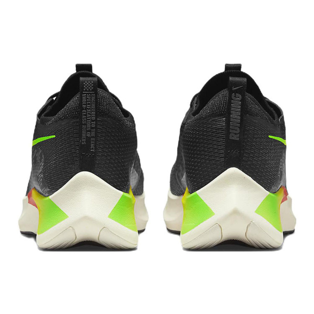 Nike Zoom Fly 4