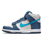 Nike Dunk High APPEARS IN BONE AND BLUES