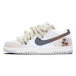 【 】 Nike Dunk Low “Pure Platinum”