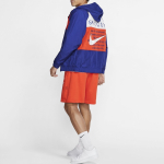 Nike Sportswear Swoosh