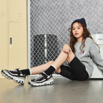 Skechers