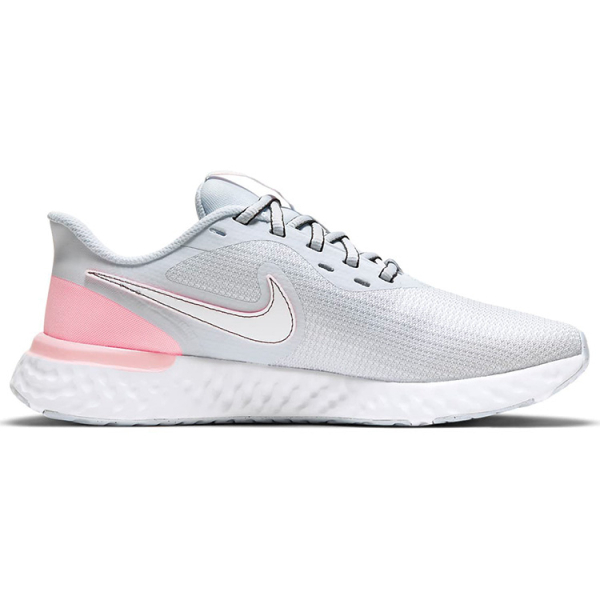 Nike REVOLUTION 5