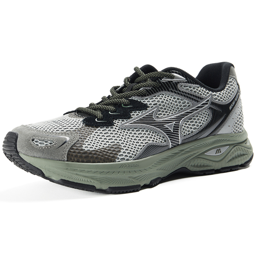 Mizuno Racer S