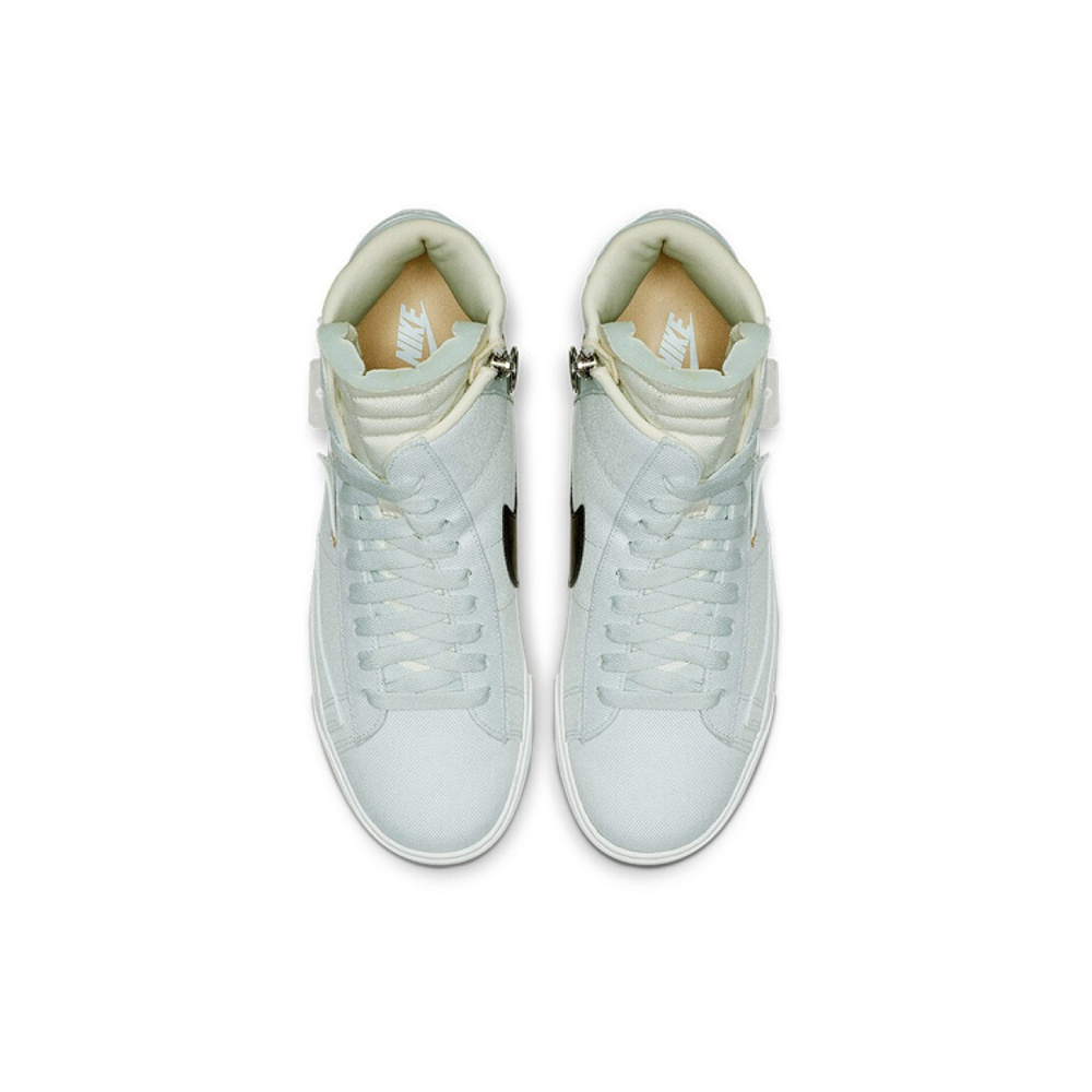 Nike Blazer REBEL logo