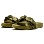 FENTY BEAUTY/ x PUMA Rihanna Fenty Bow Slide
