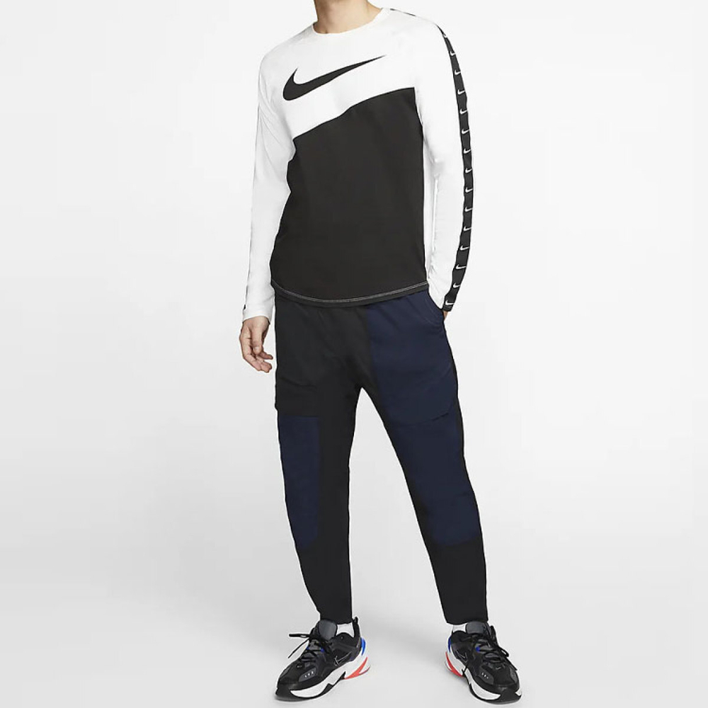 Nike Sportswear Tech Pack