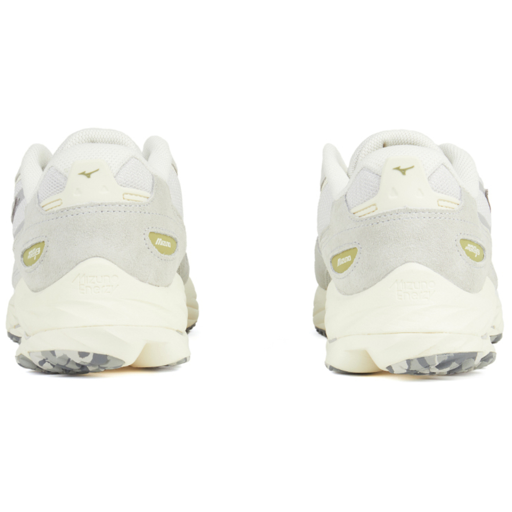 Mizuno Wave Rider β