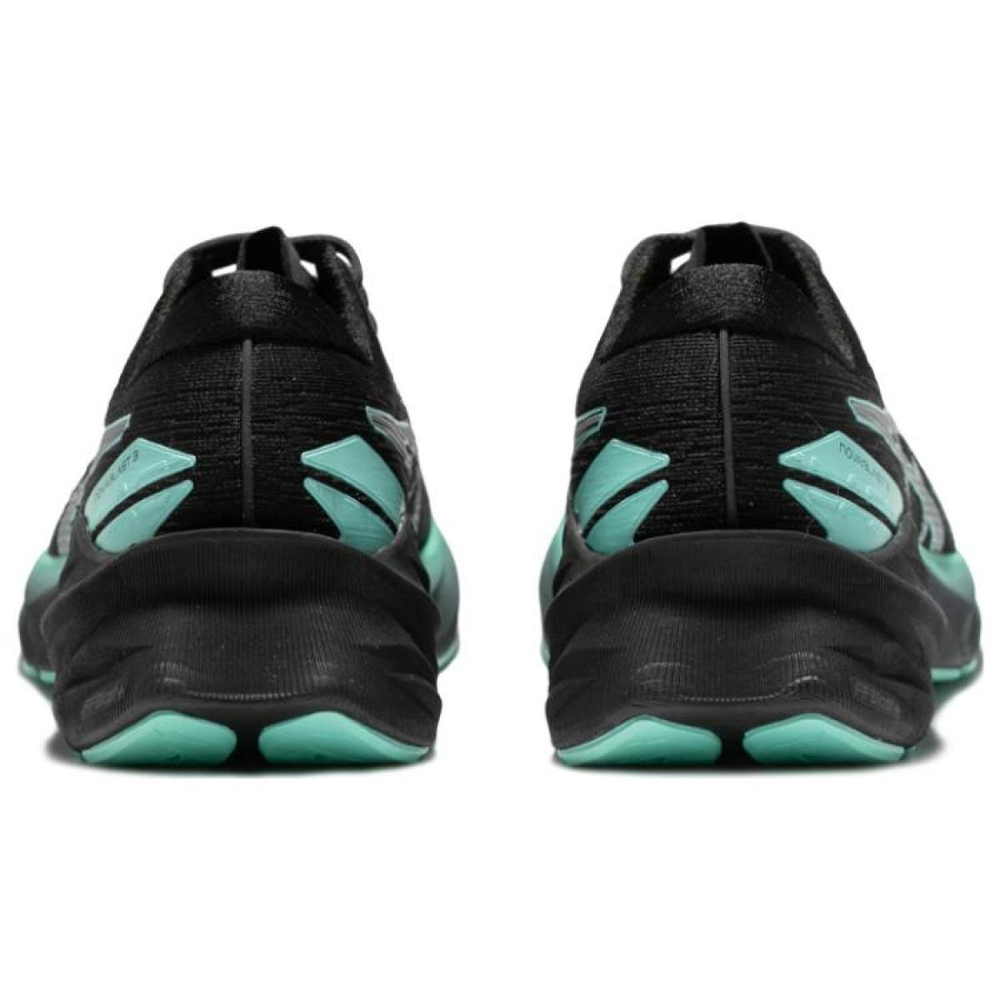 Asics Novablast 3 Llte-Show