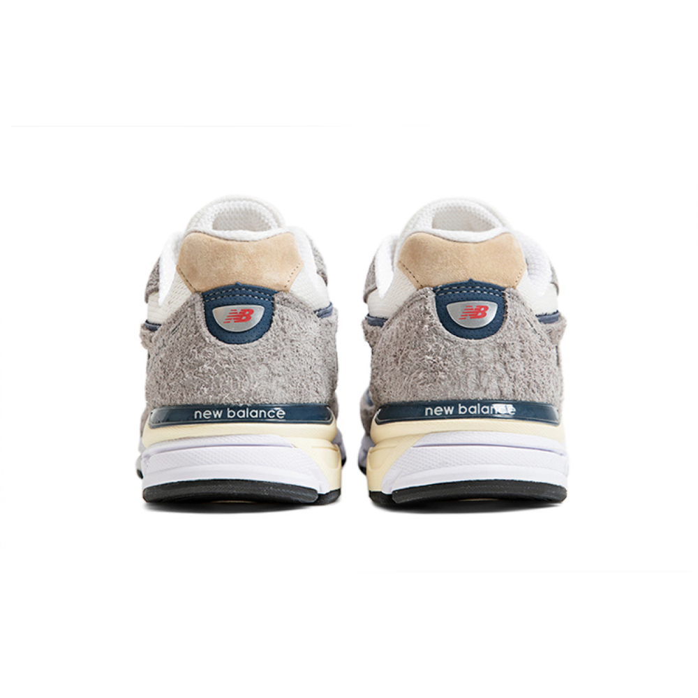 New Balance NB 990 V4