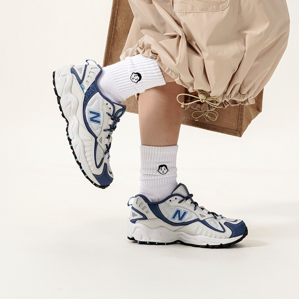 New Balance NB 703