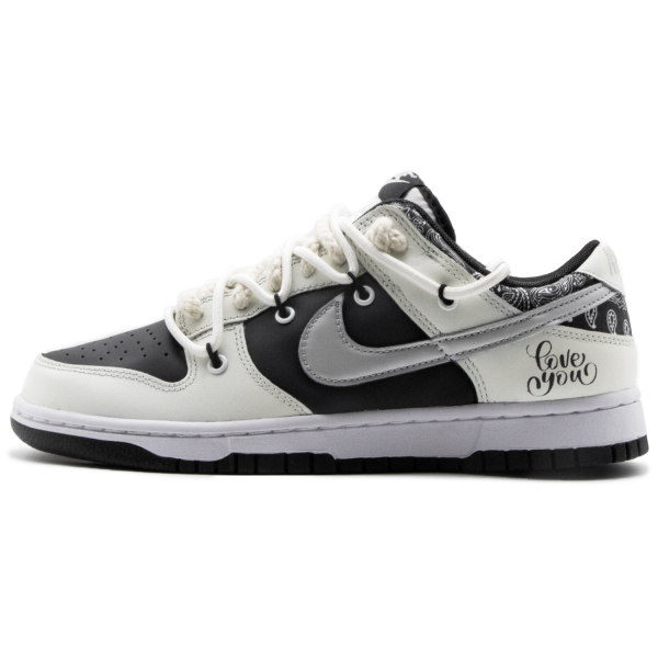 【 】【 】 Nike Dunk Low