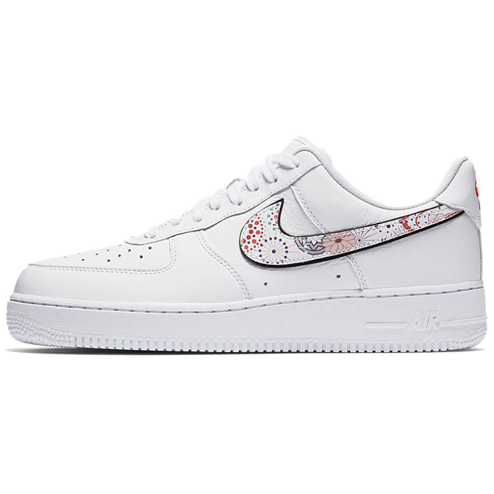 Nike Air Force 1 07 LNY QS