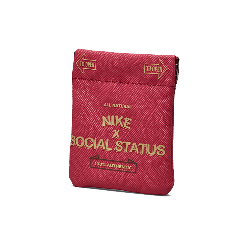 Social Status x Nike Dunk Mid "Strawberry Milk"