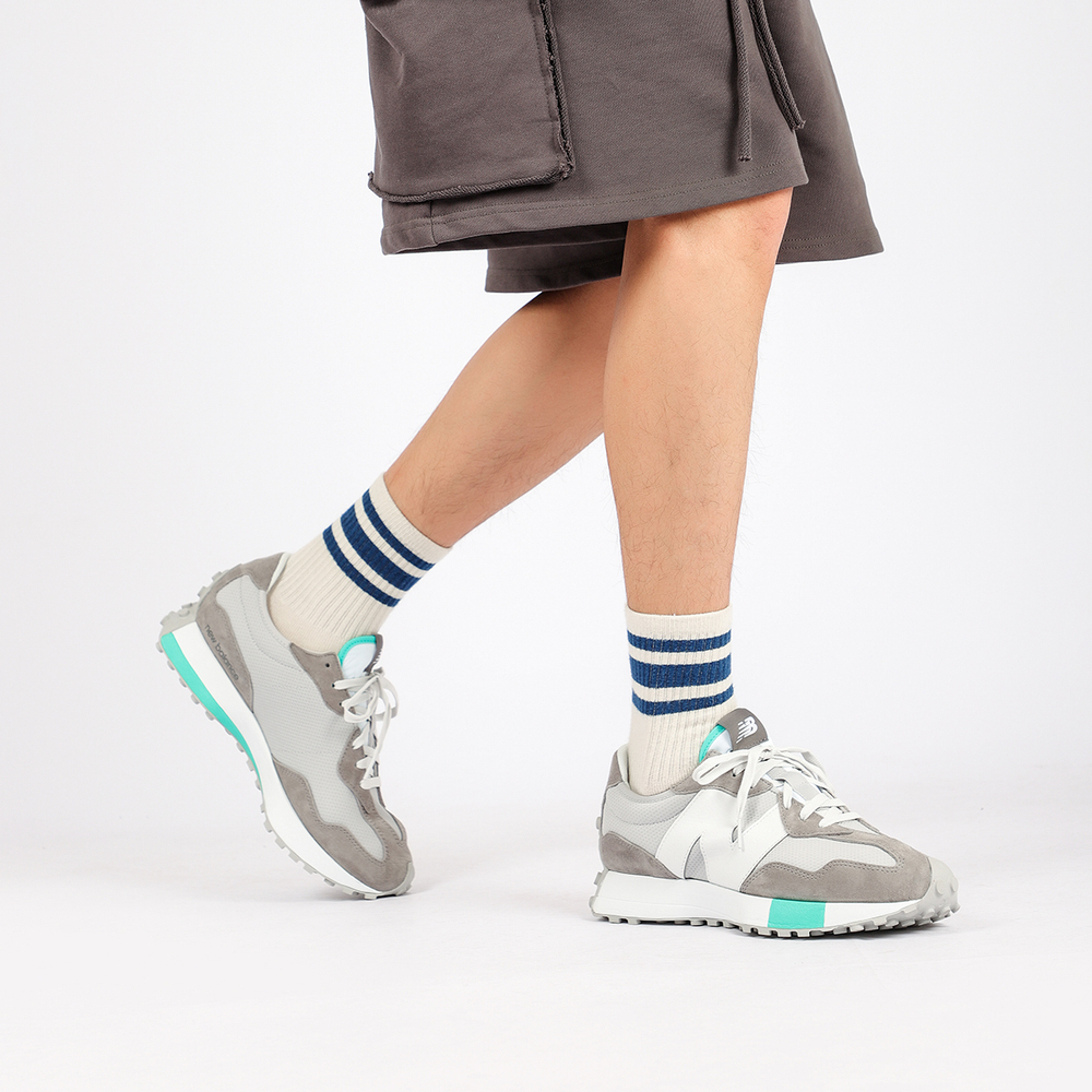 Niko and ... x New Balance NB 327
