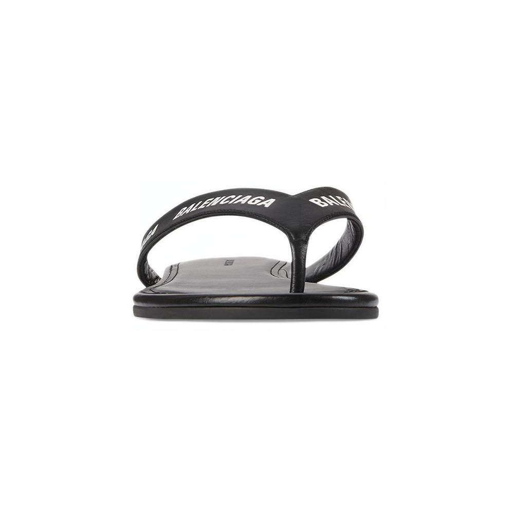 Balenciaga Round