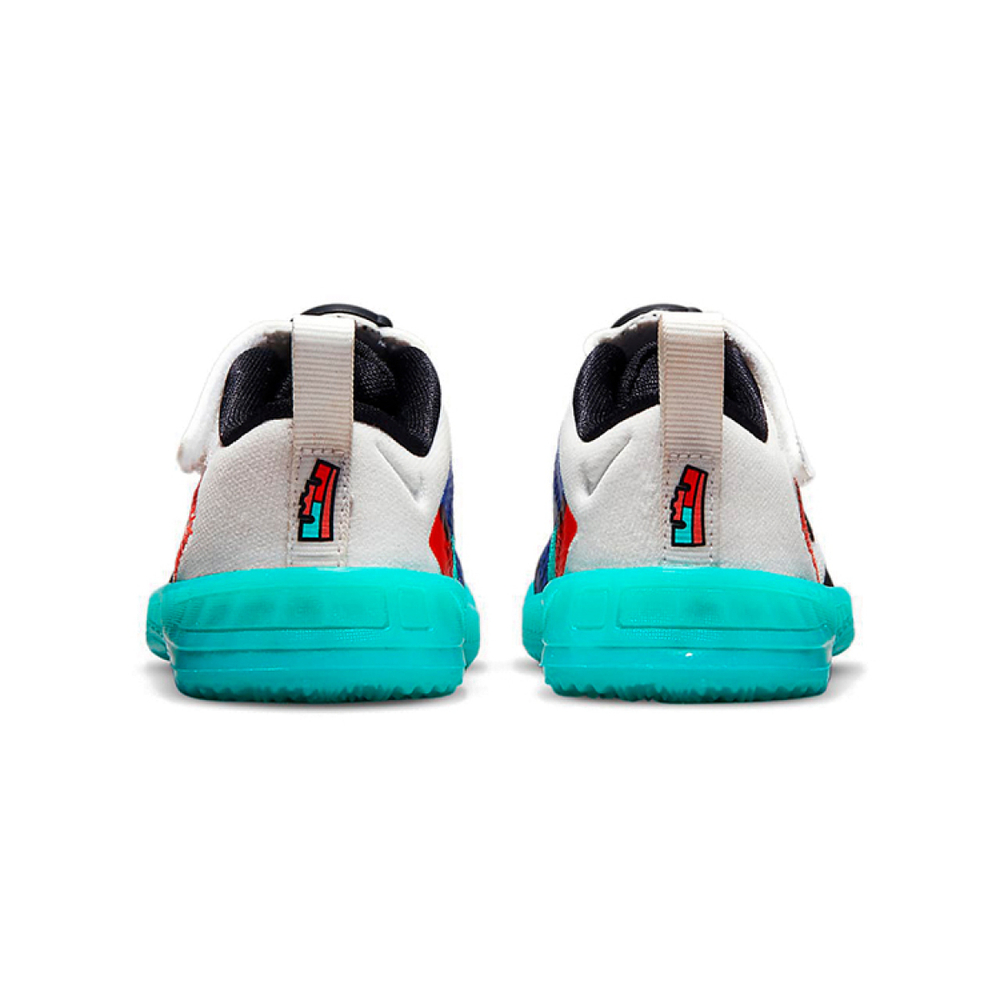 Space Jam x Nike Lebron 18 Low "Lola Bunny" 18