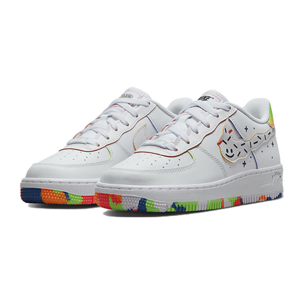 Nike Air Force 1 LV8