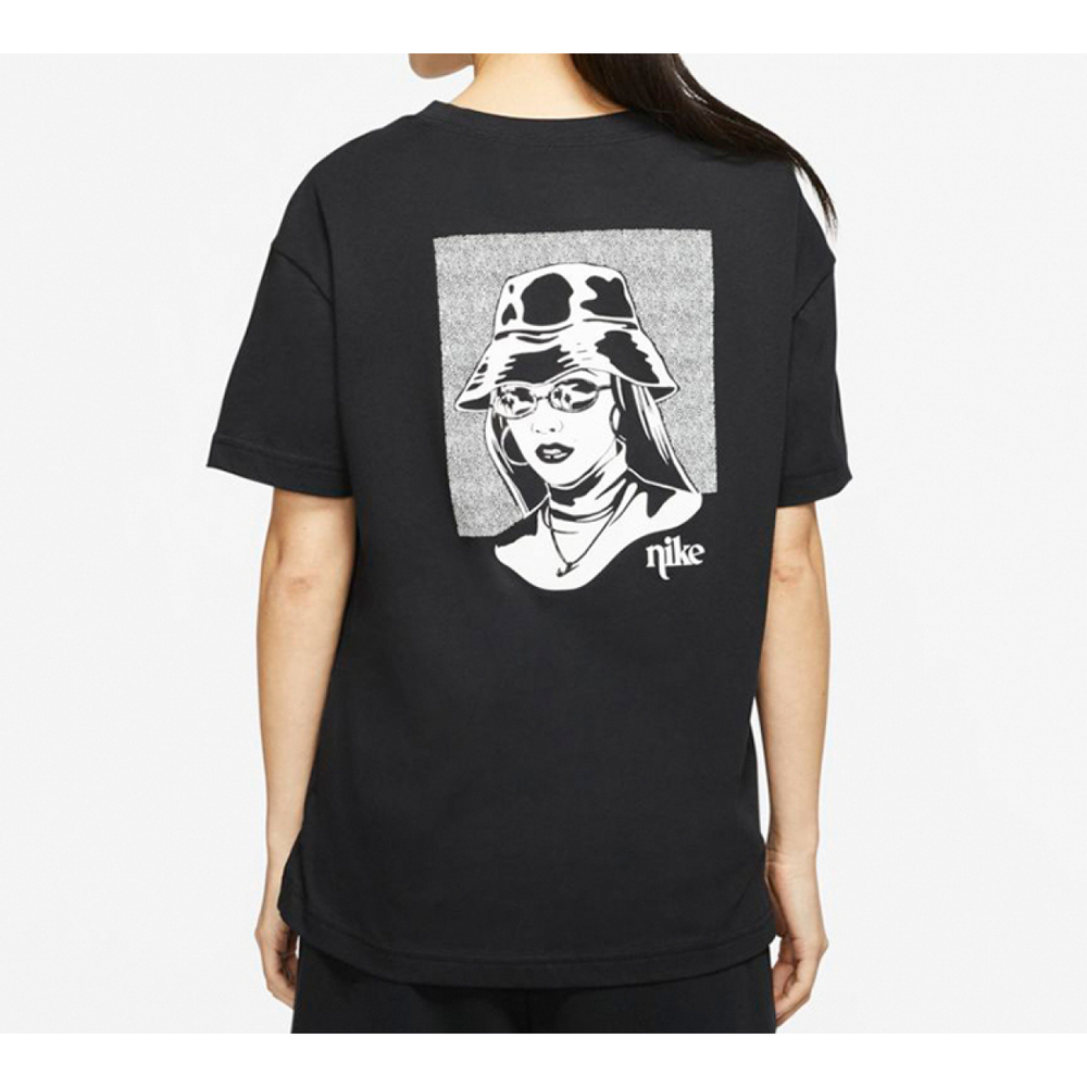 Nike T