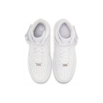 Nike Air Force 1 07