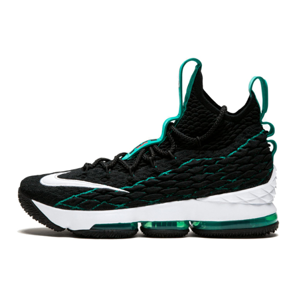 Nike Lebron 15