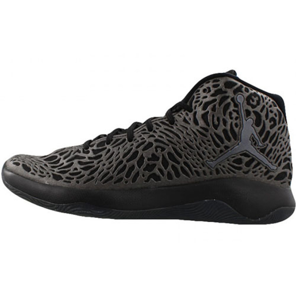 Jordan Fly