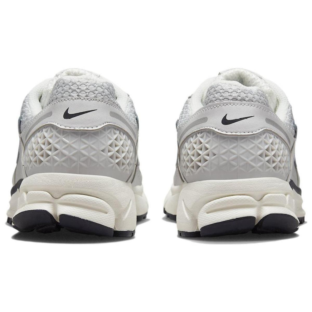 Nike Air Zoom Vomero 5 "Photon Dust"