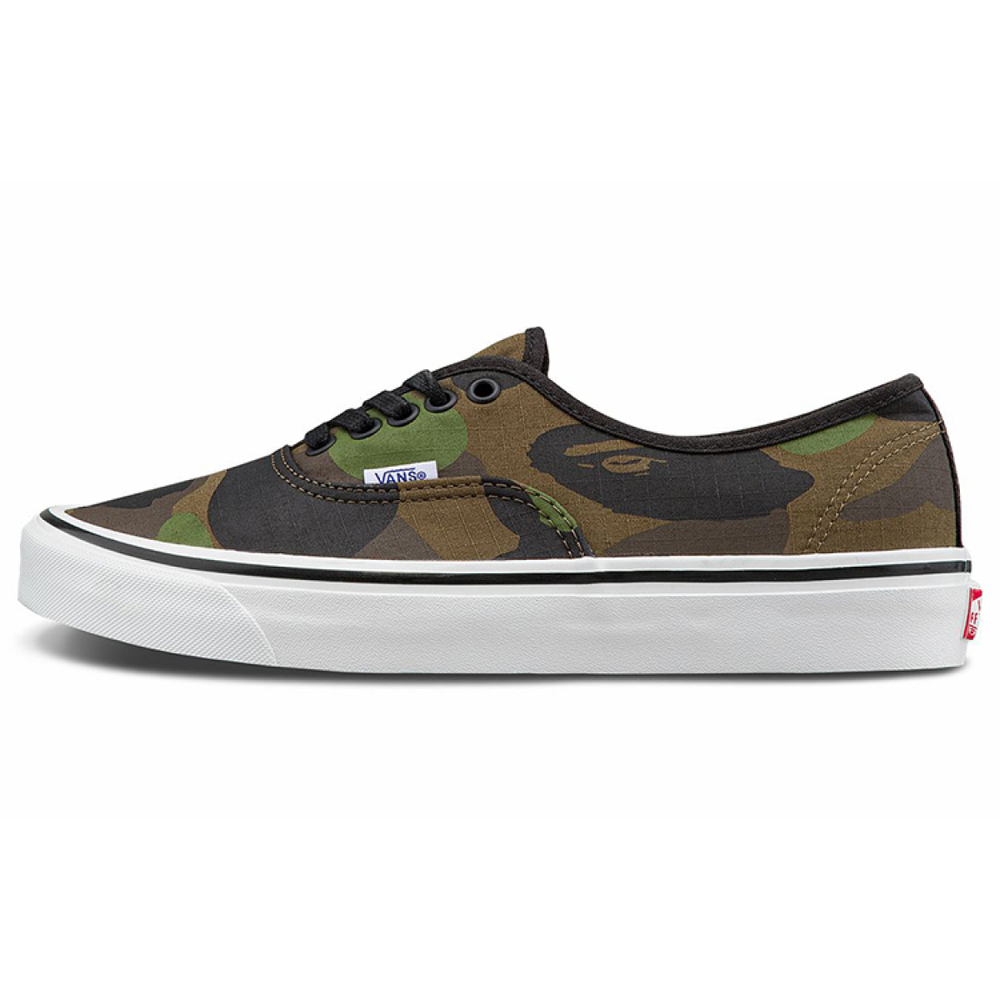 A BATHING APE x Vans Authentic 44 DX