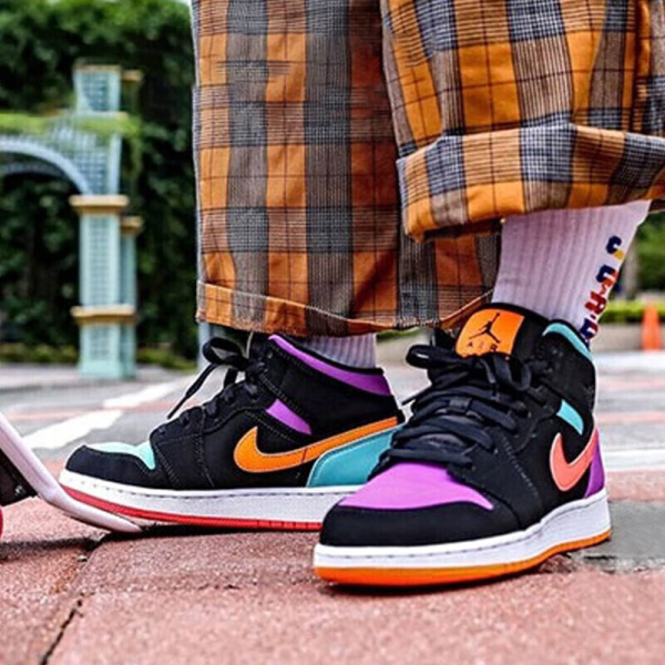 Jordan Air Jordan 1 Mid "Multi Knit"