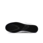 【 】 Nike Court Royale