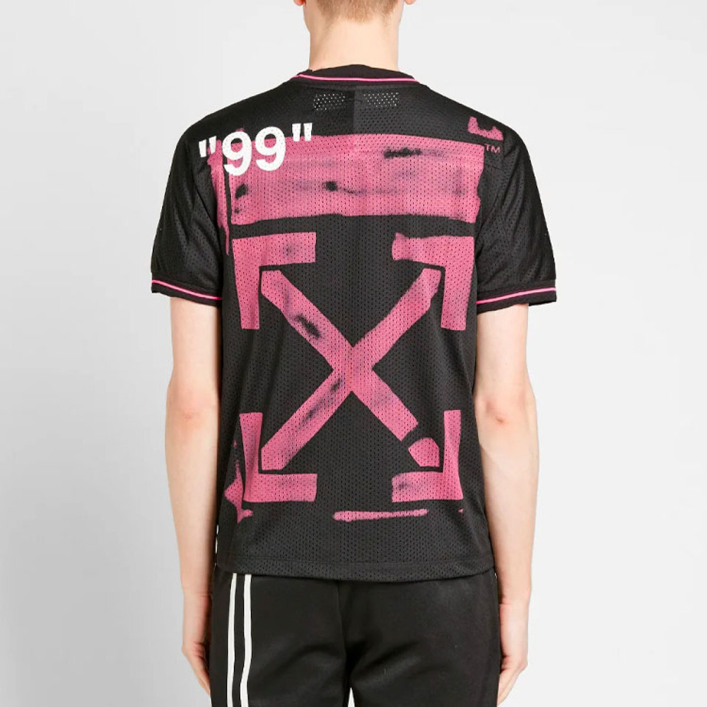 OFF-WHITE T