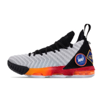 Nike LeBron 16