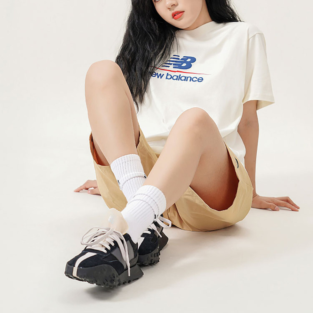 New Balance Logo T