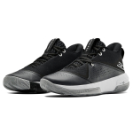 Under Armour Sc 3zer0 IV