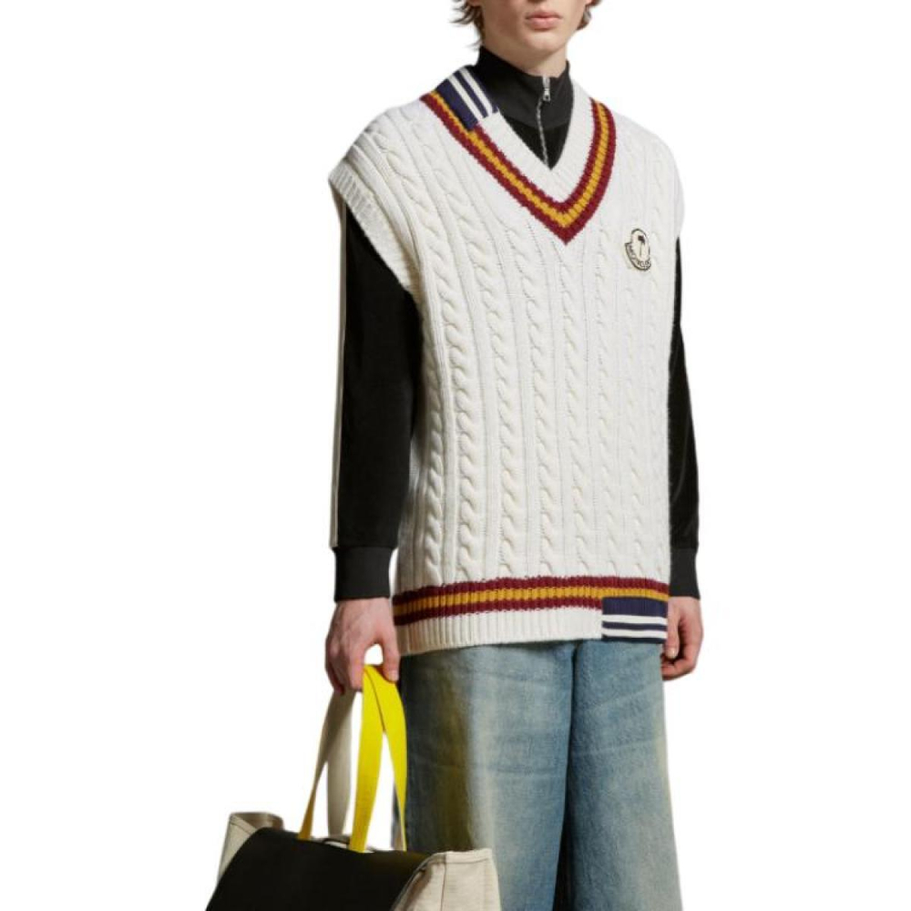 Moncler x PALM ANGELS FW23 V