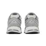 New Balance NB 2002R