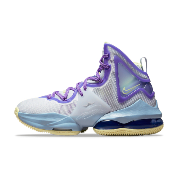 GS Nike LeBron 19 "Easter" 19