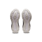 Asics Novablast 3 Platinum