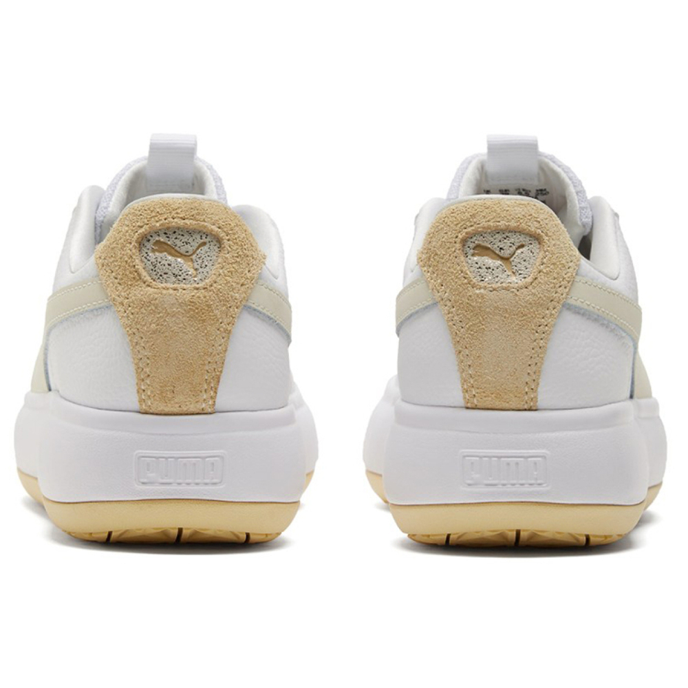 PUMA Suede