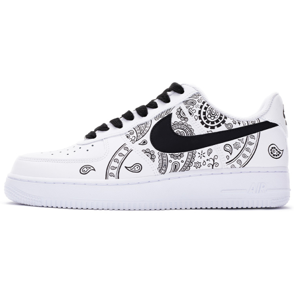 【 】 Nike Air Force 1 Low 07 CS
