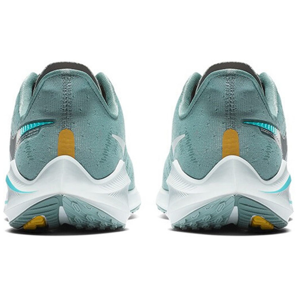 Nike Air Zoom Vomero 14