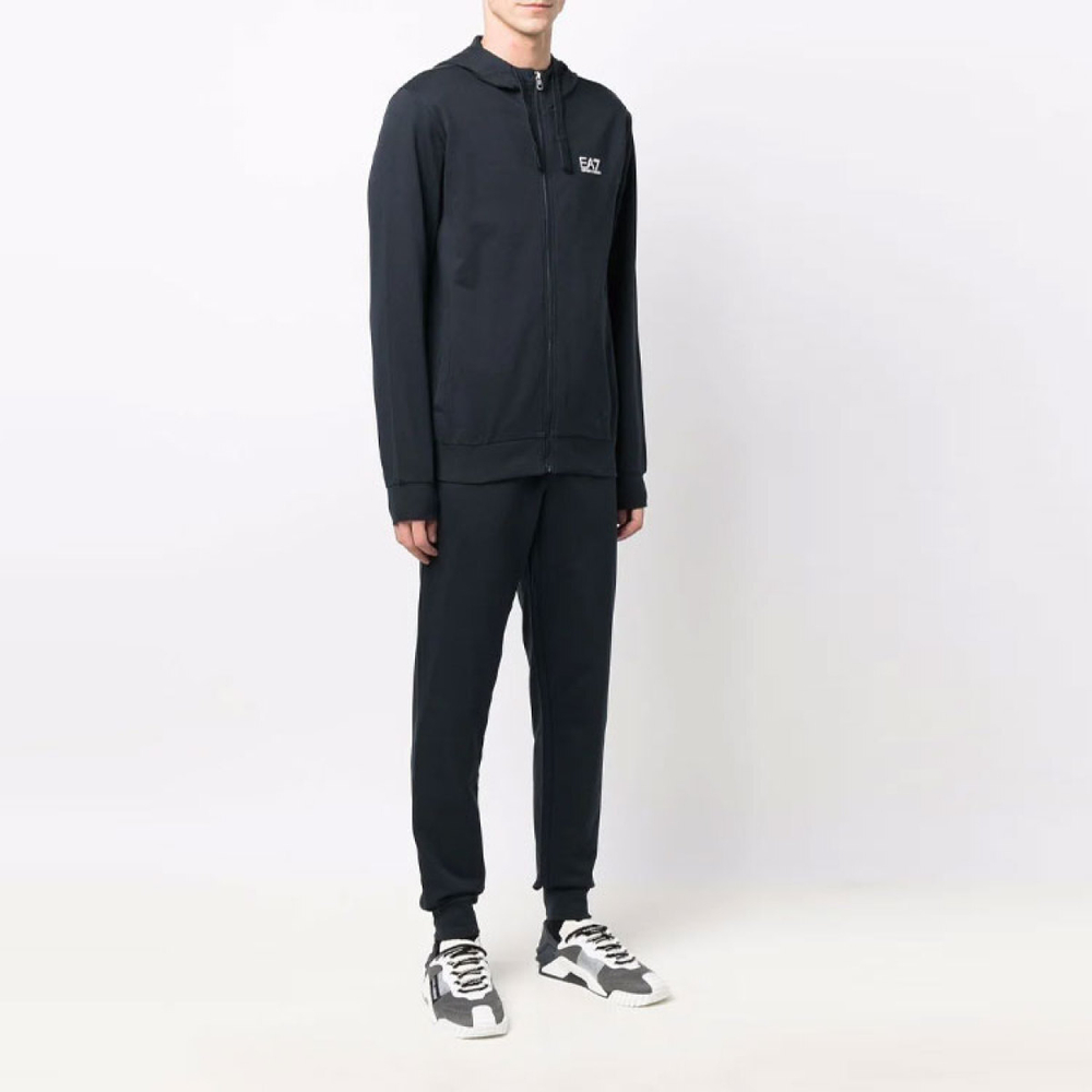 EMPORIO ARMANI EA7 Logo