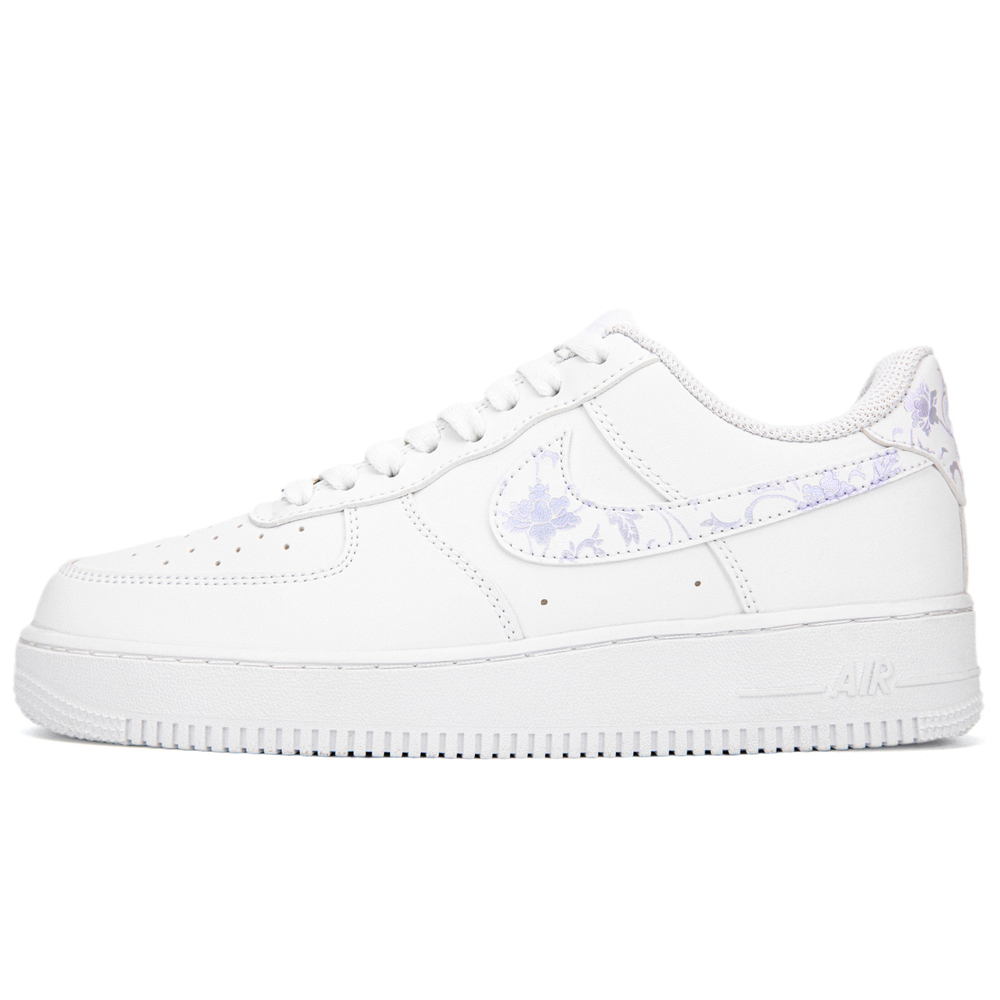 【 】 Nike Air Force 1