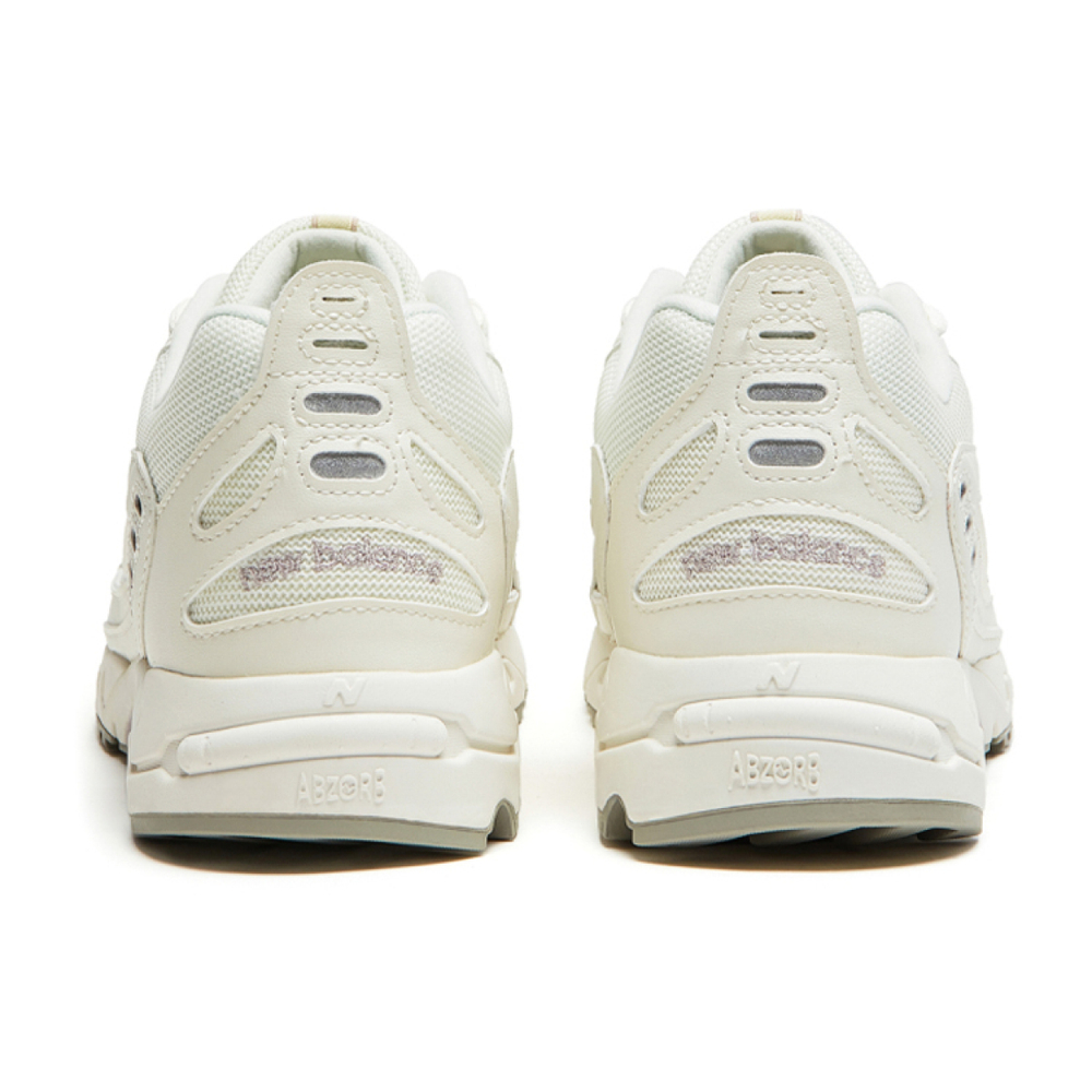 New Balance NB 828