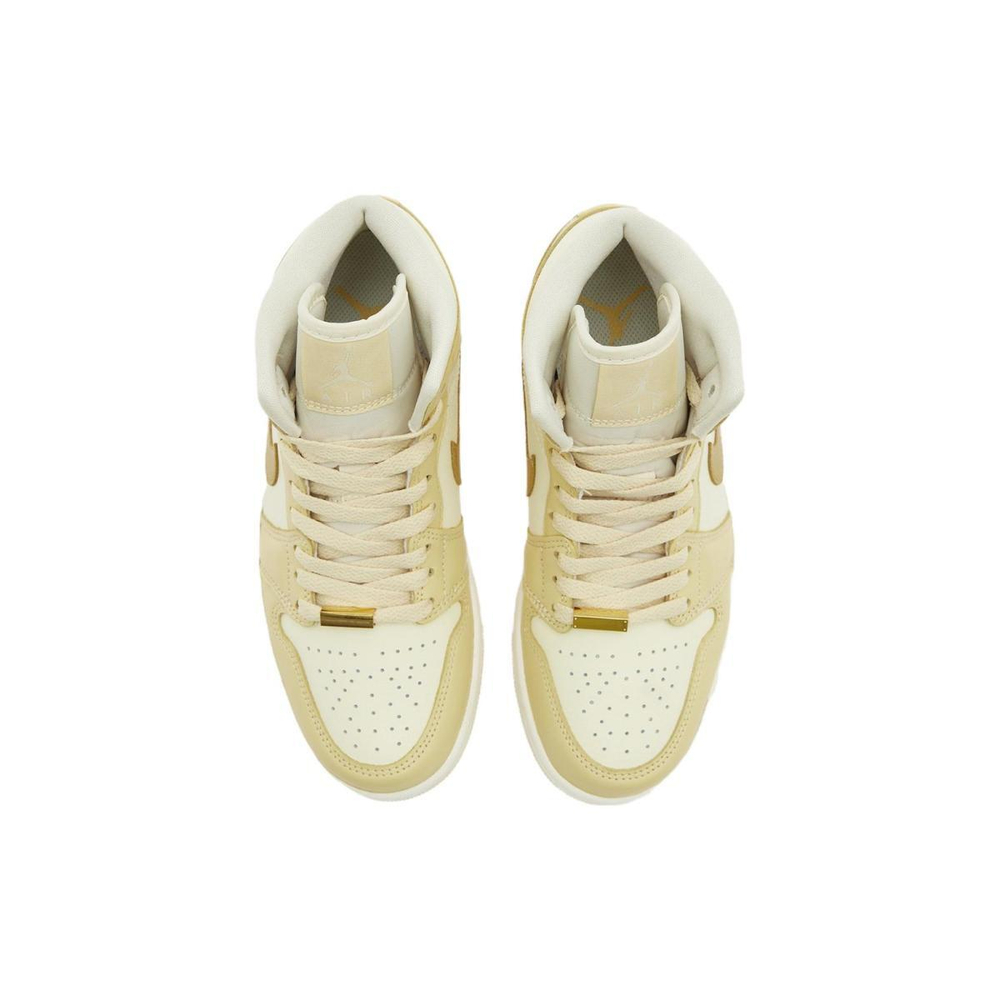 Jordan Air Jordan 1 Mid WMNS "Pale Vanilla"