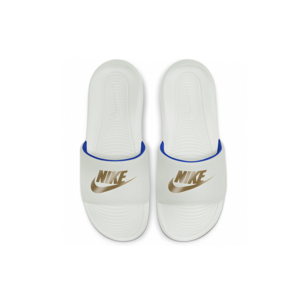 Nike Victori One