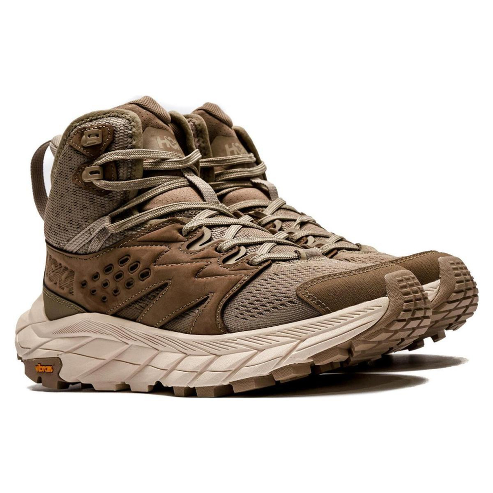 HOKA ONE ONE