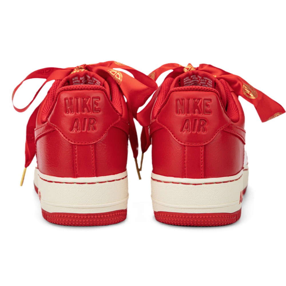 【 】 Nike Air Force 1