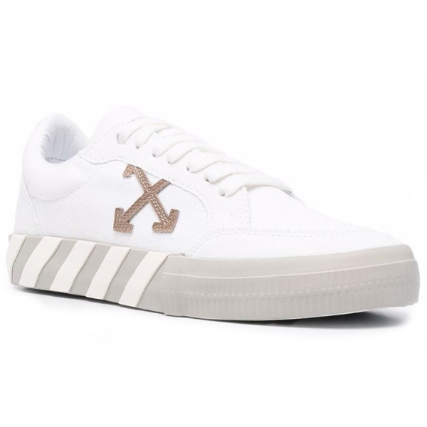 OFF-WHITE