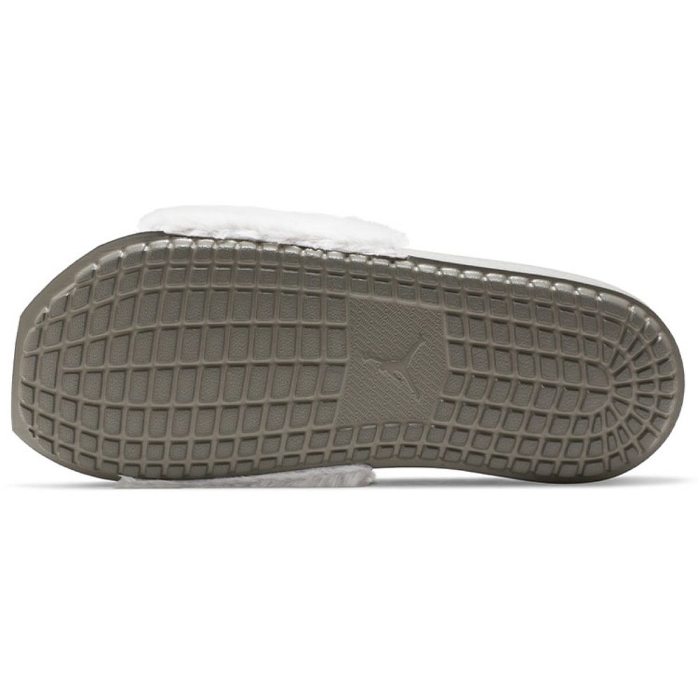Jordan Nola Slide