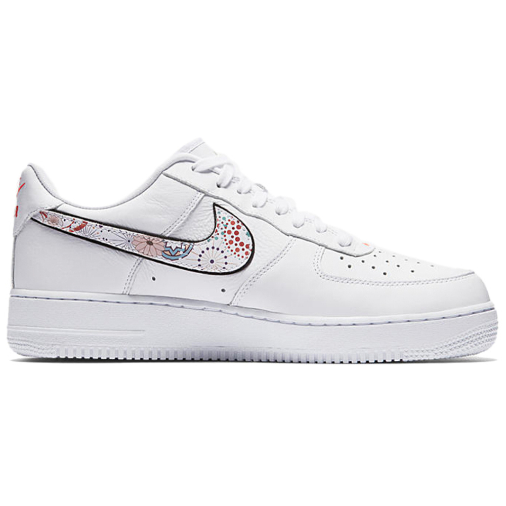 Nike Air Force 1 07 LNY QS